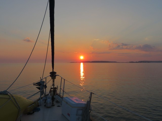 The sun rises as we leave Cook Point Cove