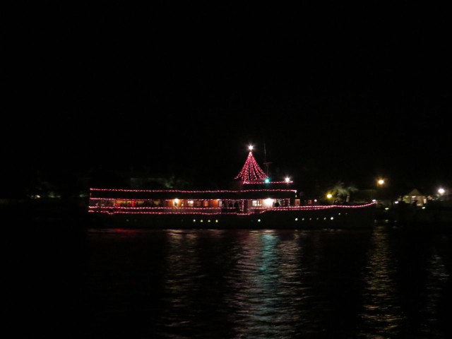 A sight-seeing cruse boat all decked out for the holidays