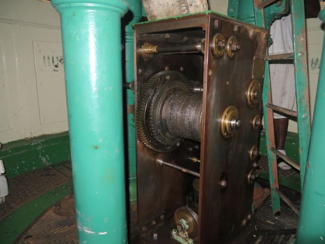 Cable apparatus for winding the weights