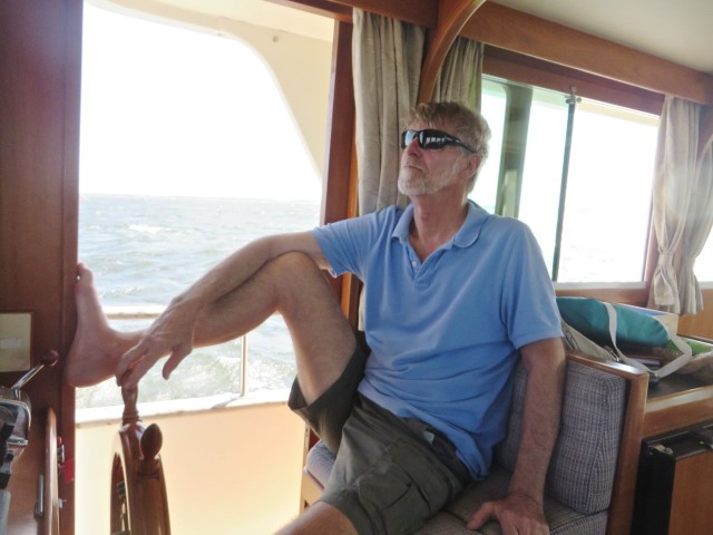 Al begins the day at the lower helm. He already looks pretty comfortable, doesn't he?
