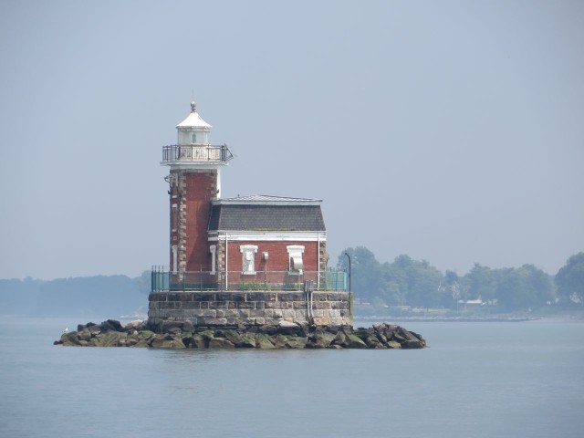 This lighthouse marks the end of the day's journey - turn right after it into Manhasset Bay for Port Washington.