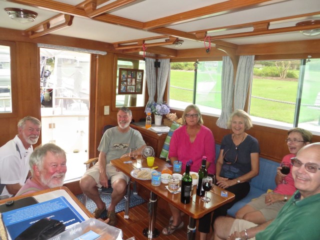 We followed the tradition of dockside camaraderie and hosted happy hour on our boat. New friends!