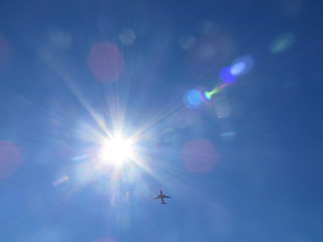 Planes from LaGuardia flew overhead, one right after another.