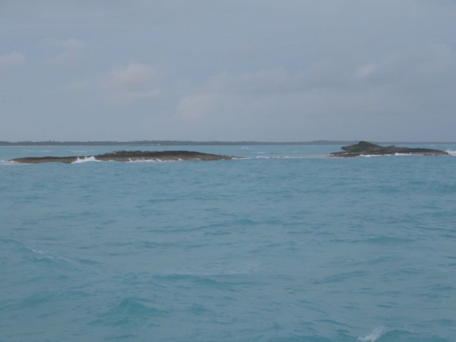 Sand Bank Cays, named for the sand that surrounds them, and much more visible at low tide.
