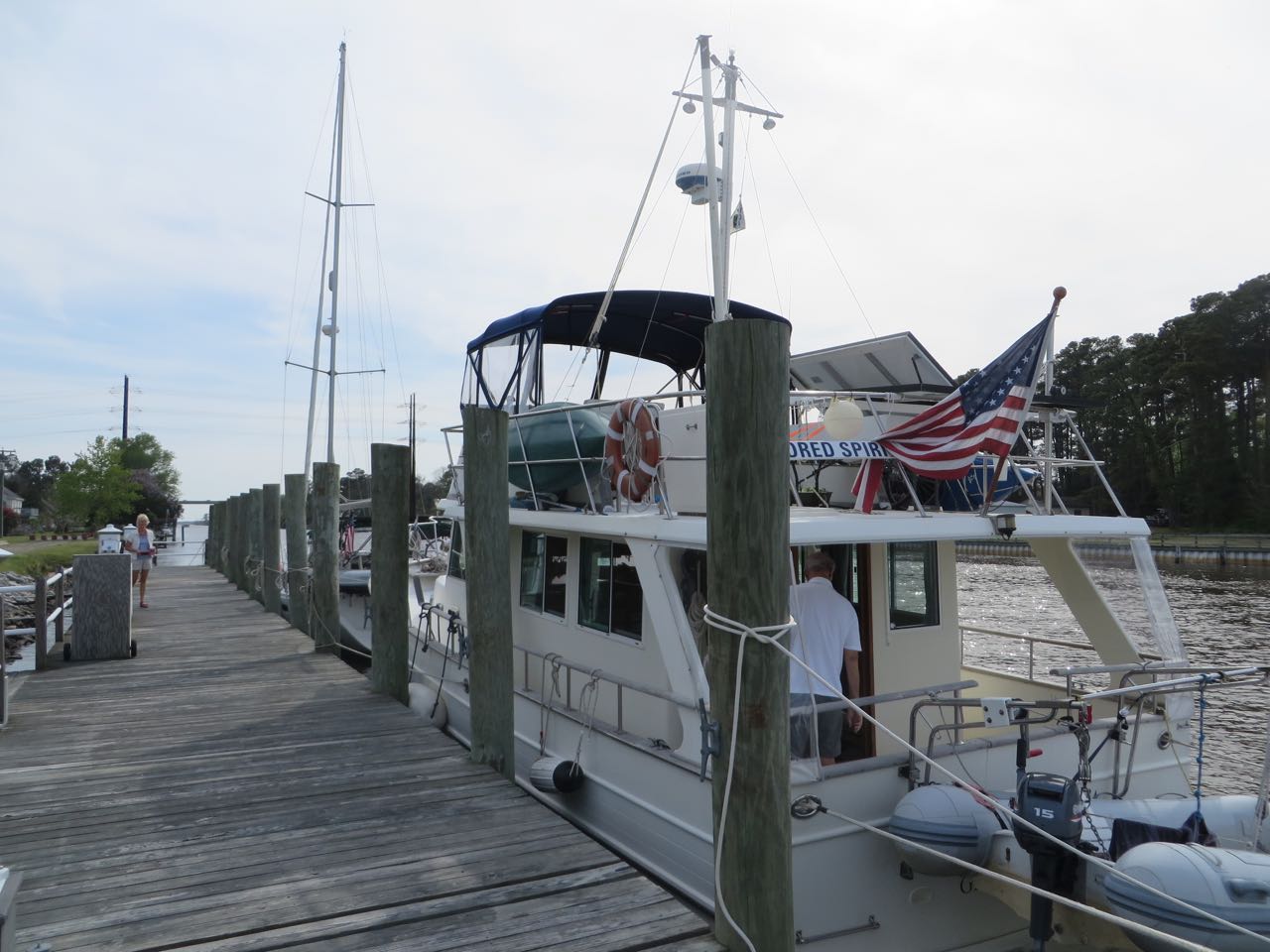 Dances with Barges Northbound on the Virginia Cut Kindred Spirit
