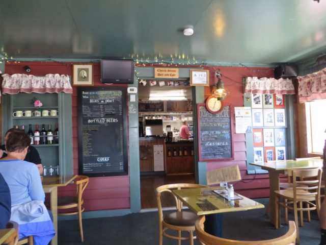 Lunch at Church Street Irish Pub & Deli – good burgers in a funky little restaurant.