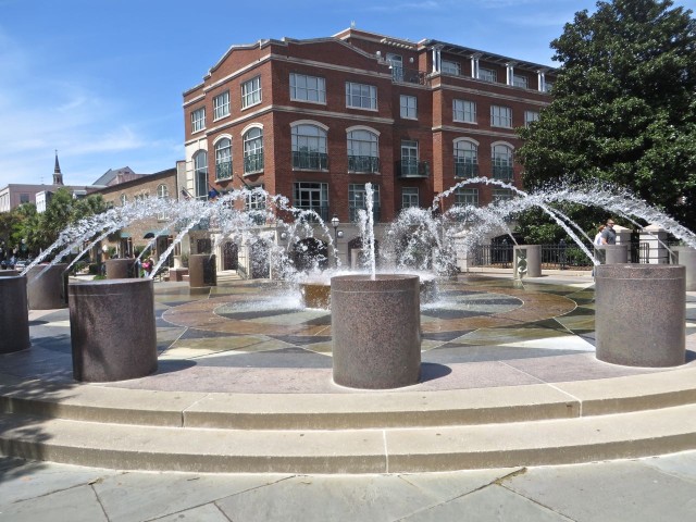 Fountain near the waterfront.
