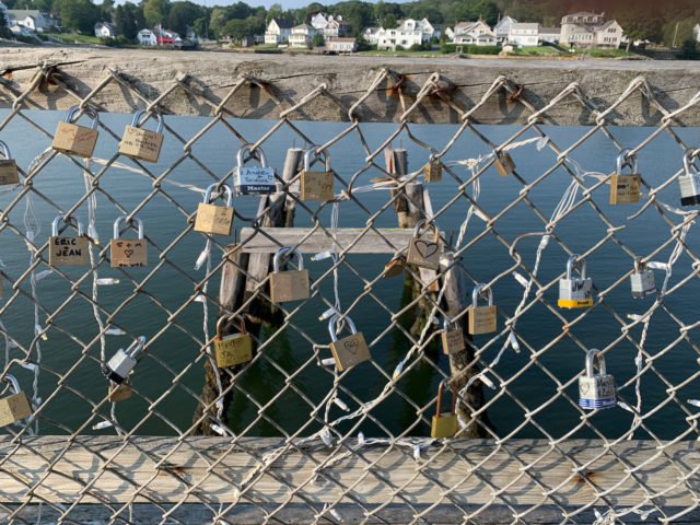 Boothbay Harbor debates plans to save historic footbridge